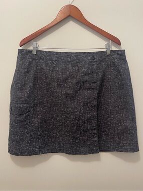 Avia Black and Gray Golf Tennis Skort